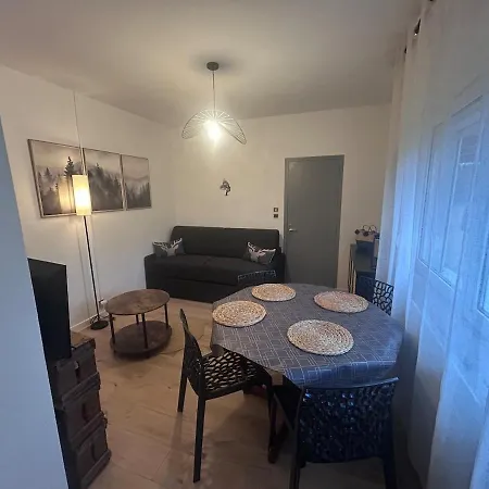 Joli F2 Le Du Tot Rdc Apartment